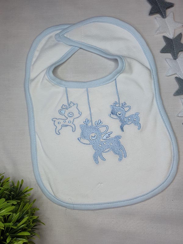 White and blue bib