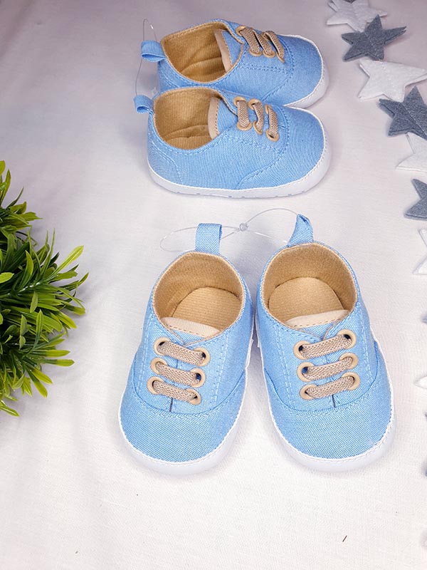 Blue canvas shoes